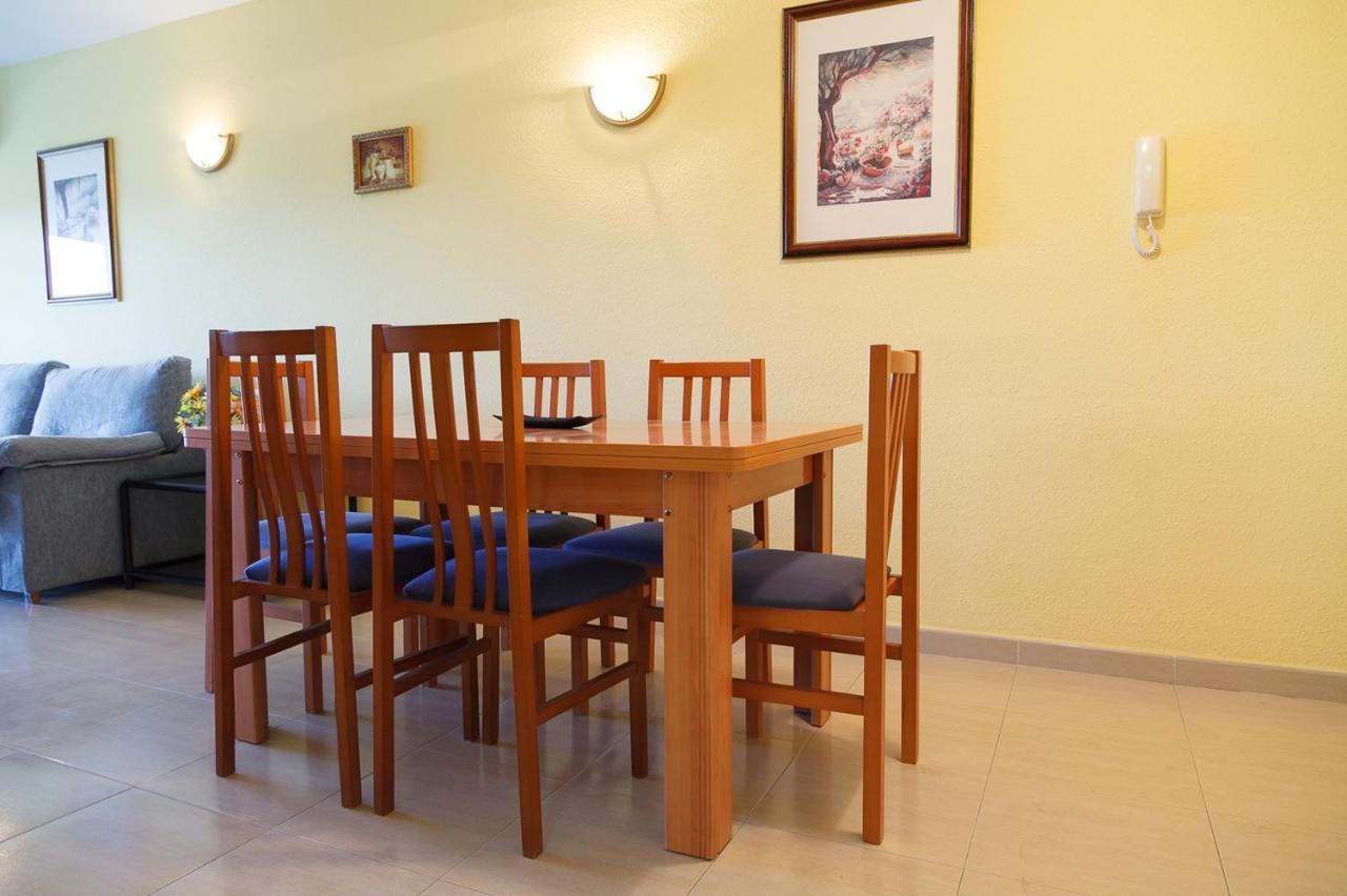 Uhc Village Park Apartments Салоу Экстерьер фото